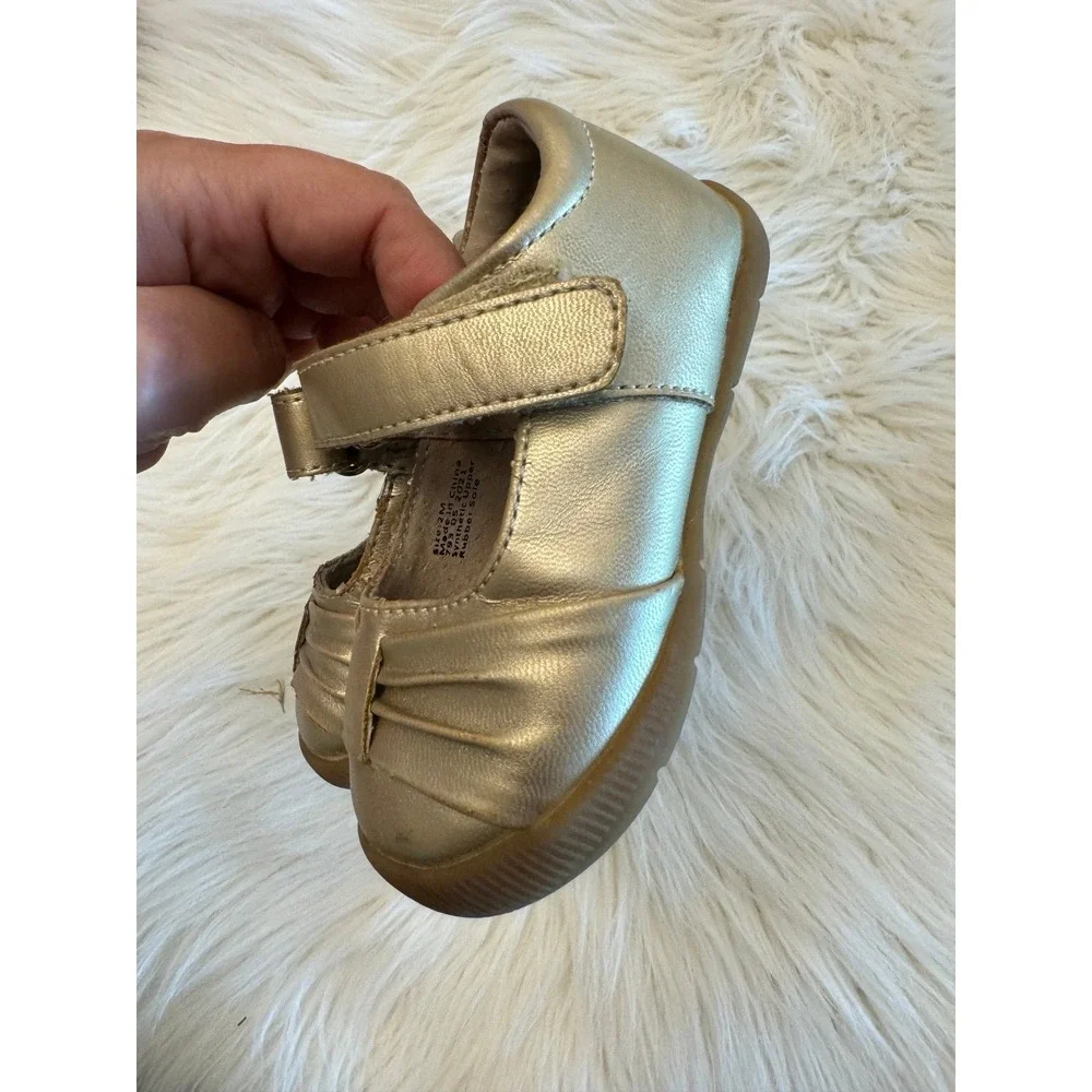 Livie and Luca gold Maryjane shoes size 2‎ GUC